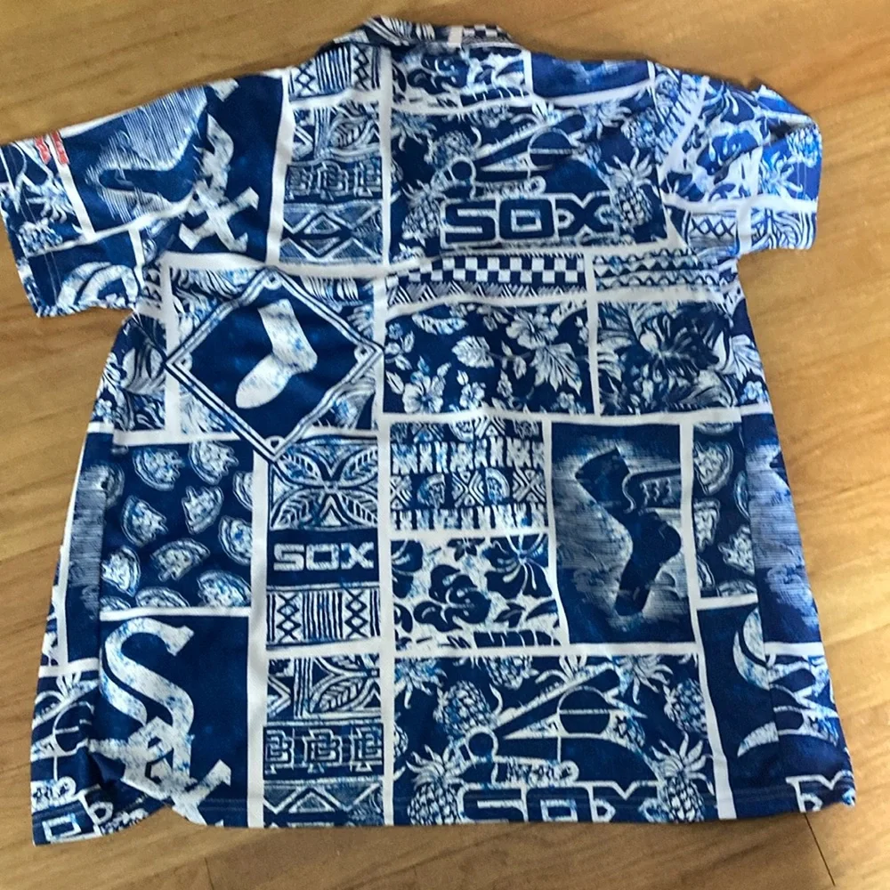 Chicago white sox Hawaiian shirt stadium giveaway size M - Picture 4 of 6